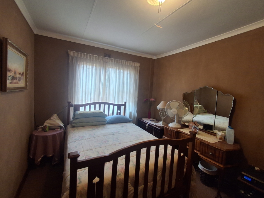 3 Bedroom Property for Sale in Fauna Park Free State